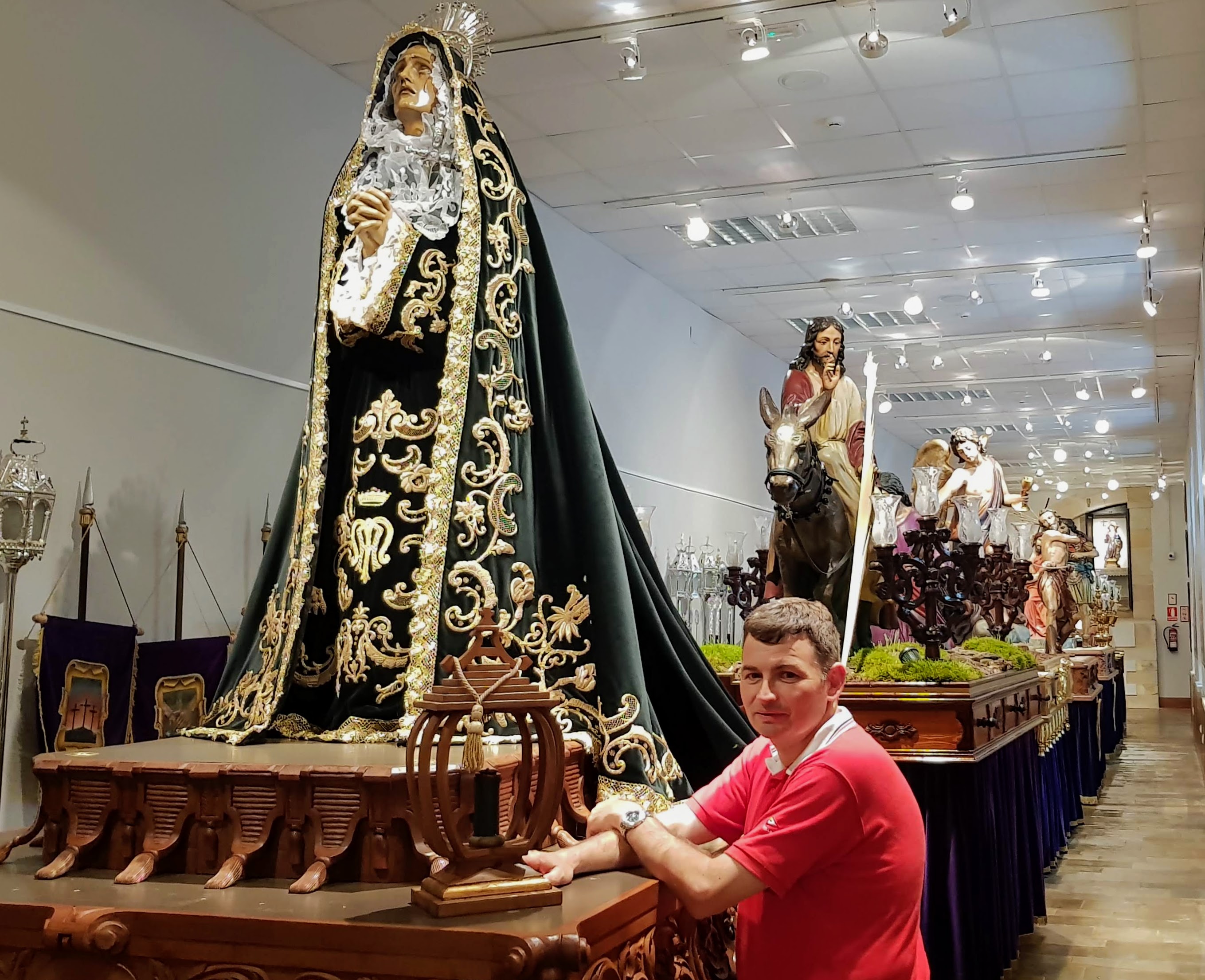 El Museo de la Semana Santa de Villaviciosa se puede volver a visitar ...